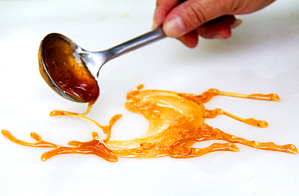 【纪检人·镜头】糖画·儿时的快乐记忆